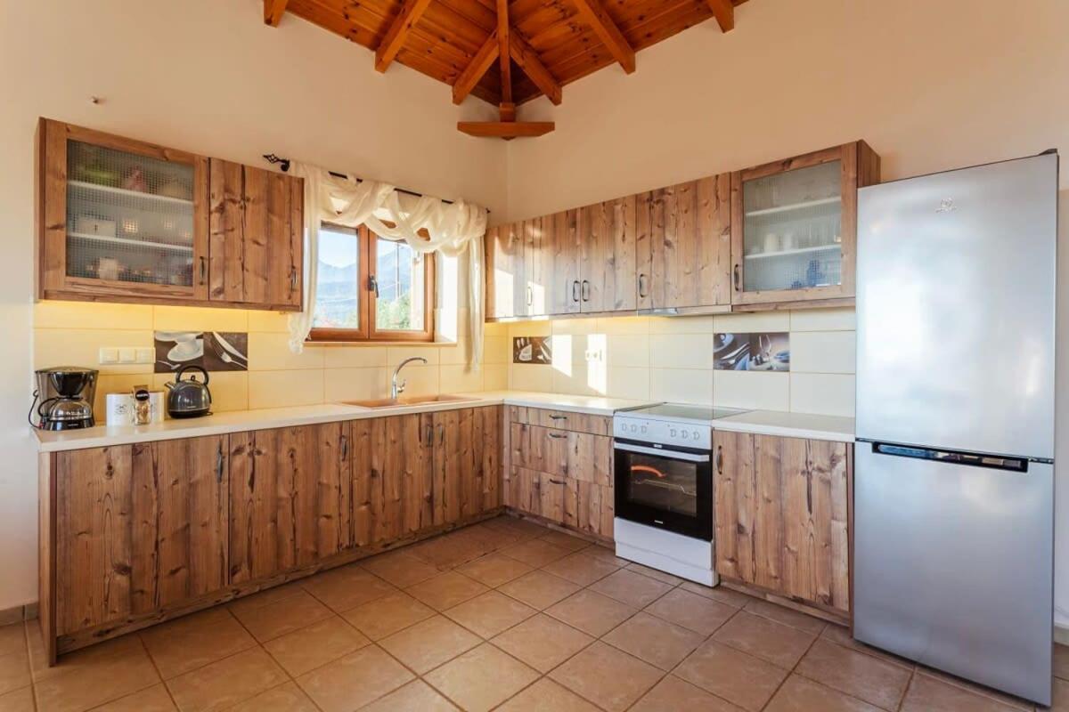Mani Panoramic Seaviews - Luxury Summer Haven Léfktro Kültér fotó