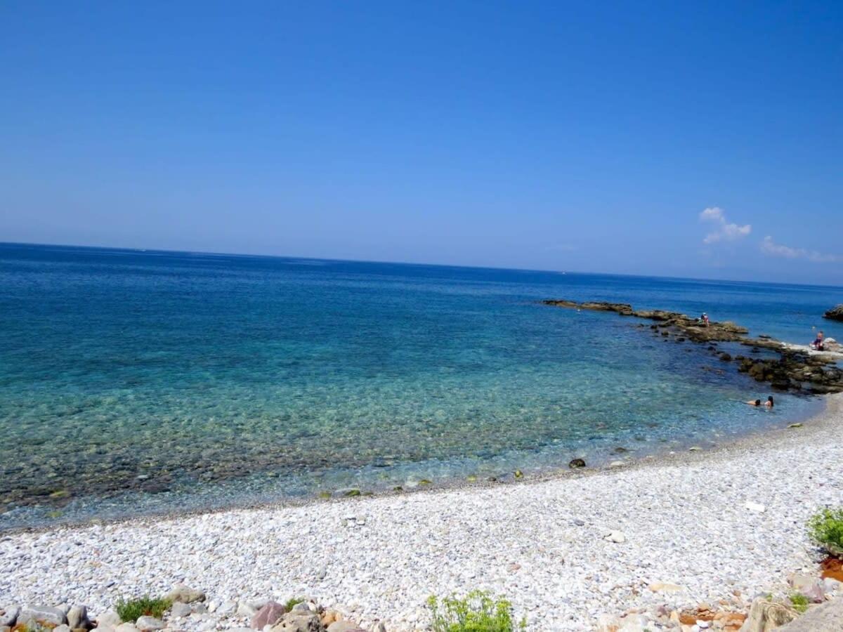 Mani Panoramic Seaviews - Luxury Summer Haven Léfktro Kültér fotó